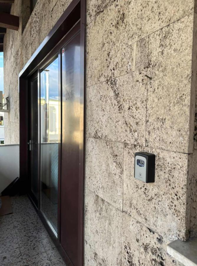 Spacious Cozy Apartment リュブリャナ エクステリア 写真